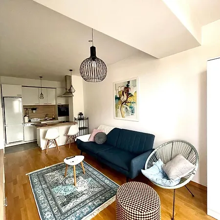 Appartamento The Away From Skopje