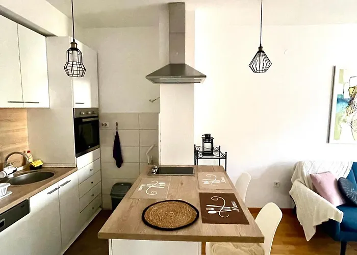 The Away From Apartamento Skopie